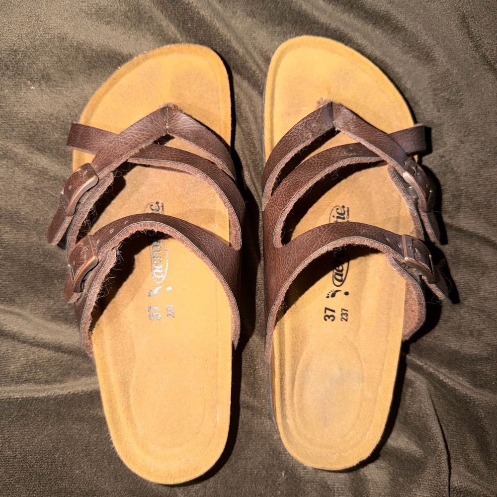 Women’s Brown Leather Strappy Buckle Sandals - Picture 2 of 4